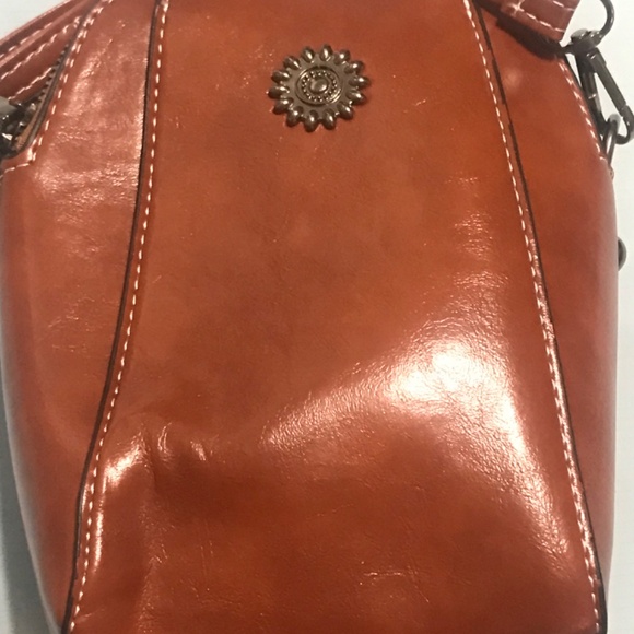 Dark brown crossbody bag and card holder - Picture 2 of 8
